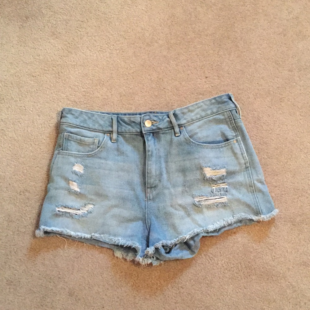 high-waisted distressed jean shorts